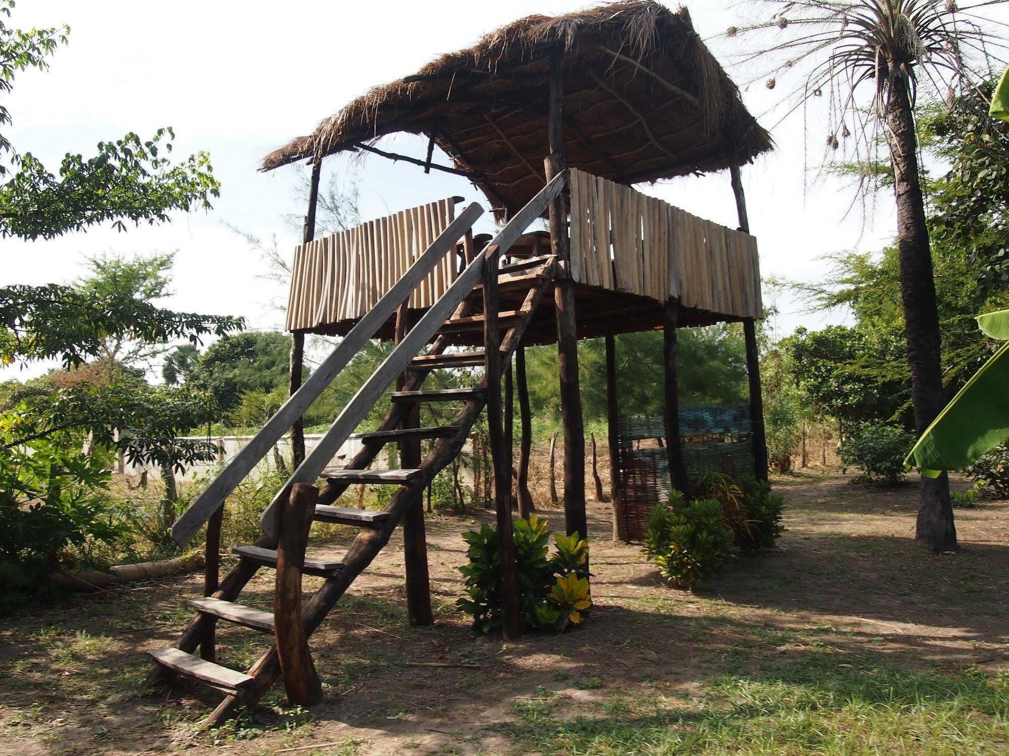 Footsteps Eco-Lodge Gunjur Zewnętrze zdjęcie
