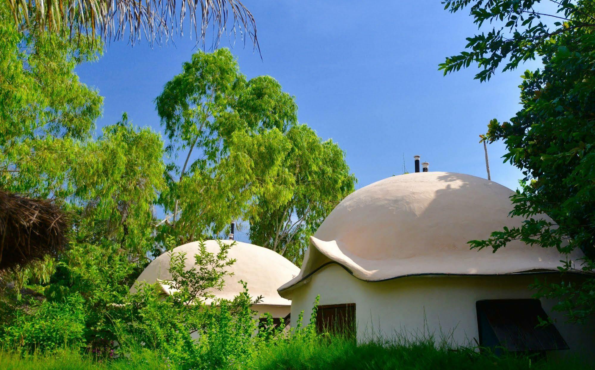 Footsteps Eco-Lodge Gunjur Zewnętrze zdjęcie